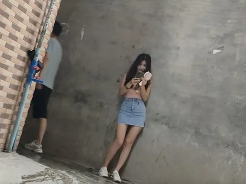 武侯区龙华南巷附近就有 四川-成都 快餐按摩店现场实拍