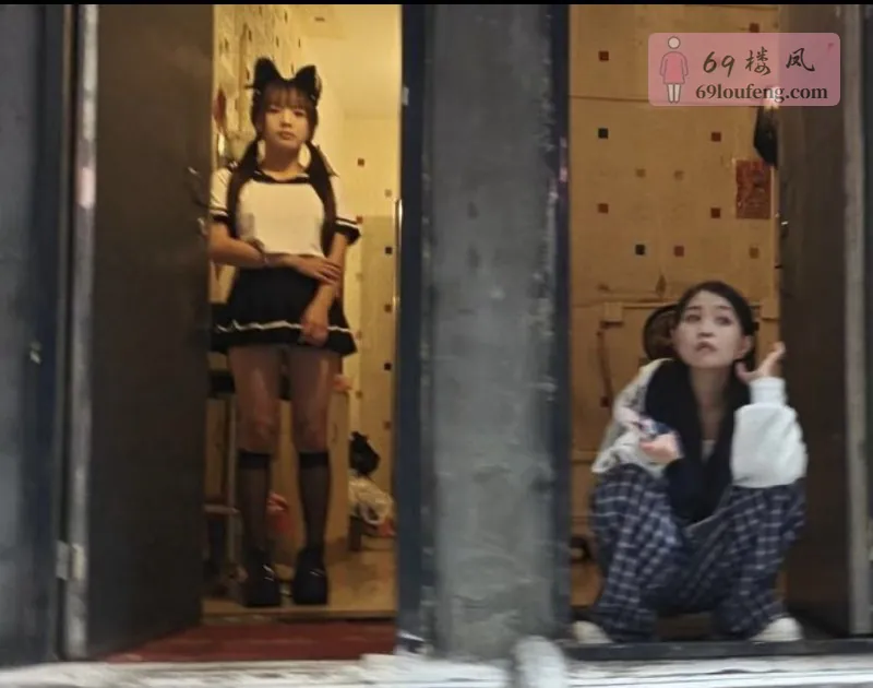 银凤街民居房 - 江苏-南京 楼凤实拍第1张