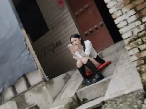 吉祥村站街妹白天晚上都有了 暗巷偷拍 陕西-西安