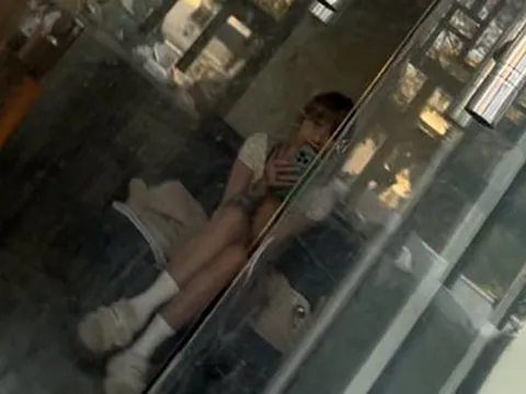 边晒太阳边扫街 江苏-无锡 按摩小店实拍