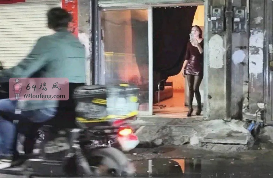 乐山万人小区泻火 - 四川-乐山 楼凤实拍第1张