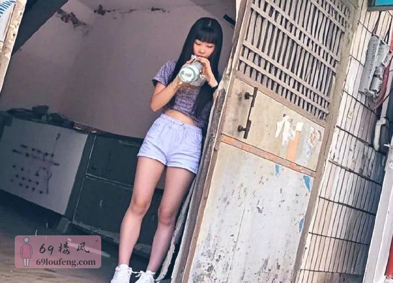 海口书场村书英路18-19岁嫩妹在海口书 - 海南-海口 楼凤实拍第1张