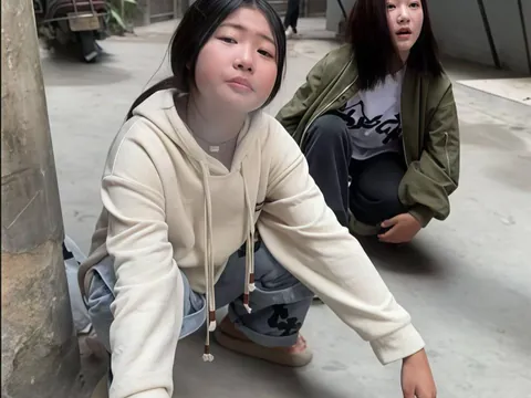 去出差 暗巷偷拍 四川-宜宾