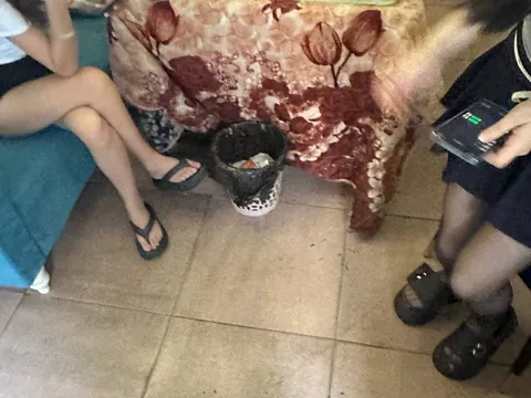 导航到深村连州特产 地铁口小姐 广东-佛山