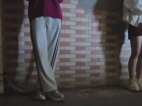 湖北-武汉 城中村热闹非凡 站街女实拍图