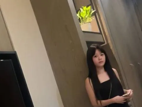 石湾超嫩美少女上门快餐300半个小时 广东-惠州 快餐按摩店现场实拍