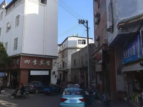 y084道路 - 云南-红河哈尼族彝族自治州-建水县 快餐扫街实拍
