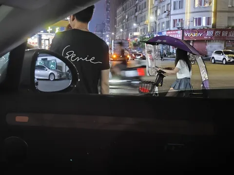 德力西大桥南边 - 浙江-温州-乐清市 巷子里爱情故事实拍