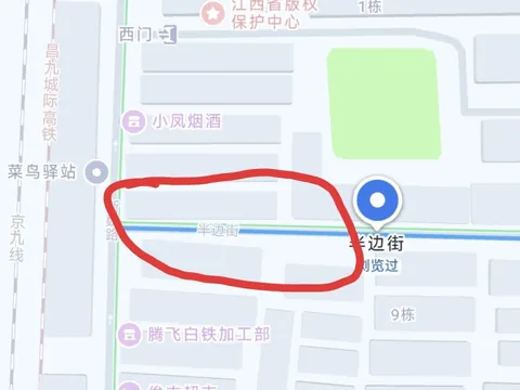 半边街后半段，靠近新魏路路口附近。 江西-南昌 发廊按摩拍图