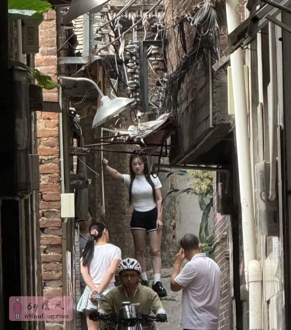 小金口这边比想象中热闹 - 广东-惠州 楼凤实拍第1张