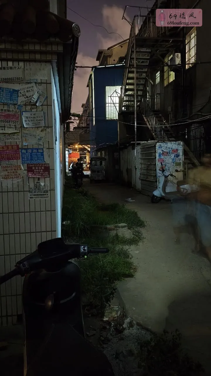 永康诊所旁边巷子进去就是 - 江苏-无锡 楼凤实拍第1张