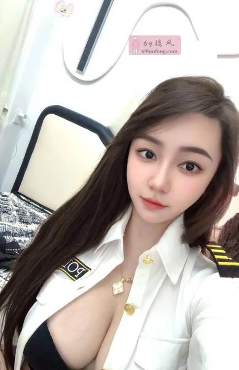 一线天美鲍小少妇 - 上海-静安区 楼凤实拍第1张