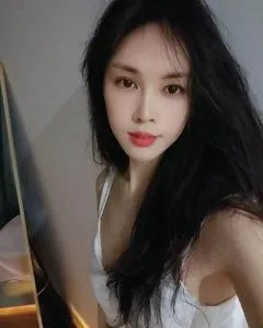 浙江 - 杭州 宅男福利推荐：东站水多骚妇糖琳 实景