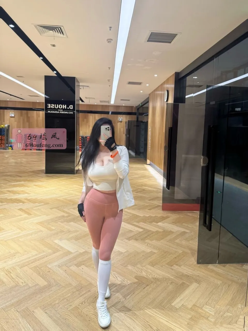 闵行G奶坦克车 - 上海-闵行区 楼凤实拍第2张