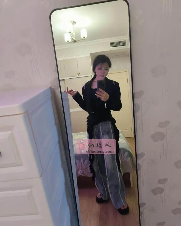 天府二街温柔少妇 - 四川-成都 楼凤实拍第3张