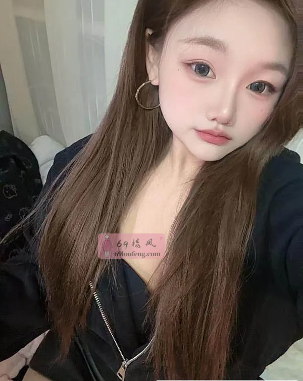 娇媚猫女孩春节在 - 四川-成都 楼凤实拍第4张