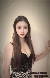 颜值性价比骚妹子 在线预约参考图 - 广东 - 惠州站街快餐