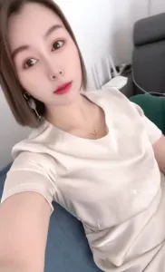 云南 - 昆明 宅男福利推荐：昆明市服务系菲儿姐 实景