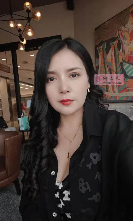 临平巨乳骚妇 - 浙江-杭州 楼凤实拍第1张