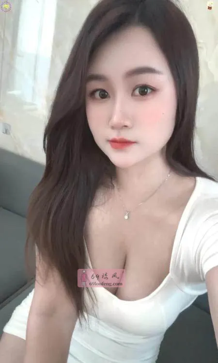 渝北性感大奶萱萱 - 重庆-渝北区 楼凤实拍第3张