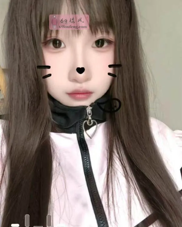 大胸翘臀小萝莉 - 辽宁-沈阳 楼凤实拍第3张