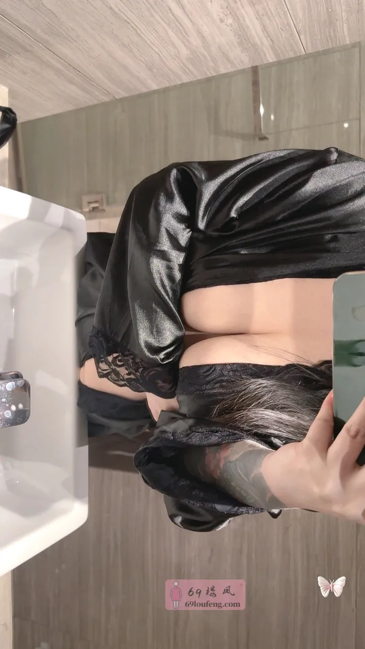 00后大胸妹妹 - 天津-河北区 楼凤实拍第2张
