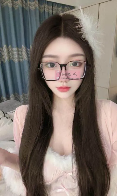 制服可爱小女友 - 上海-普陀区 楼凤实拍第3张