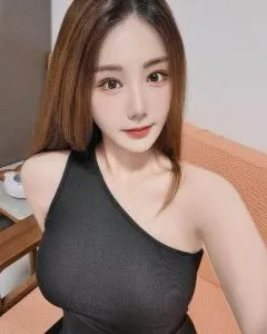 上海 - 静安区 资深老司机分享：性感美胸颜值服务绾绾 现场图