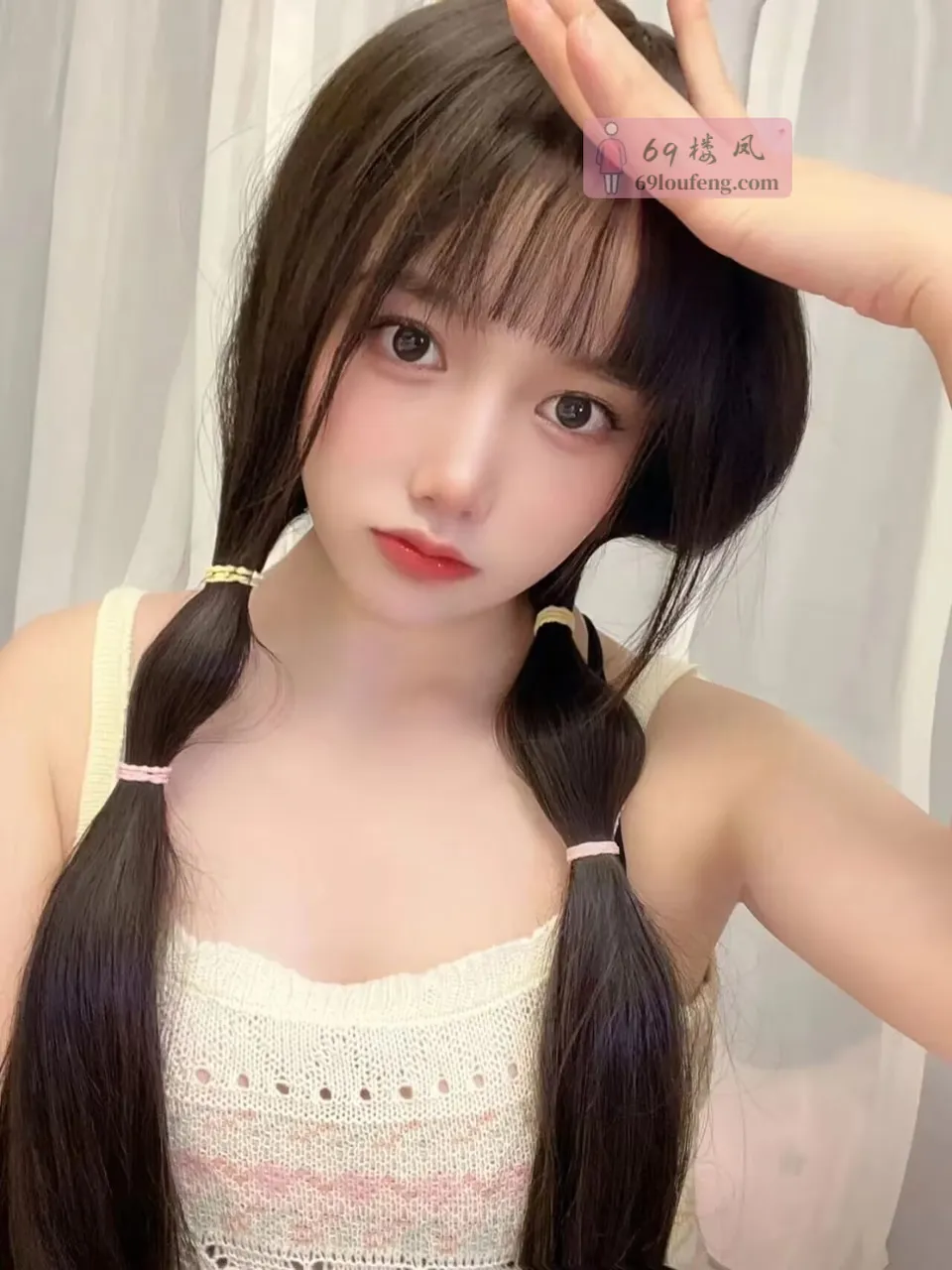 新货兼职学妹很新鲜 - 广东-深圳 楼凤实拍第1张