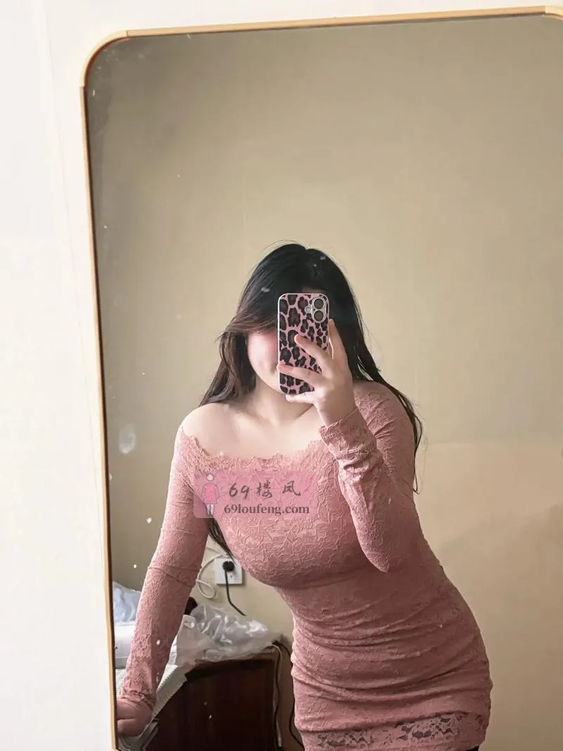 巨乳妹子 - 江苏-徐州 楼凤实拍第1张