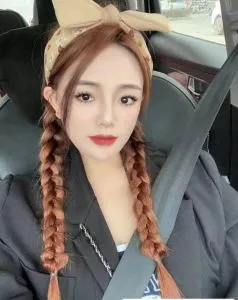 广东 - 深圳 附近最火老师 南山小骚臀梦梦 照片墙