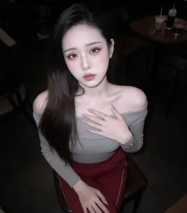 邻家妹子 重庆 - 渝北区线下实拍无遮挡