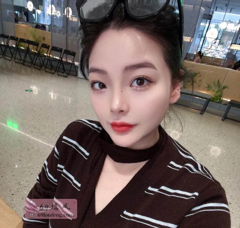  龙华虎牙妹文文 - 广东-深圳 楼凤实拍第4张