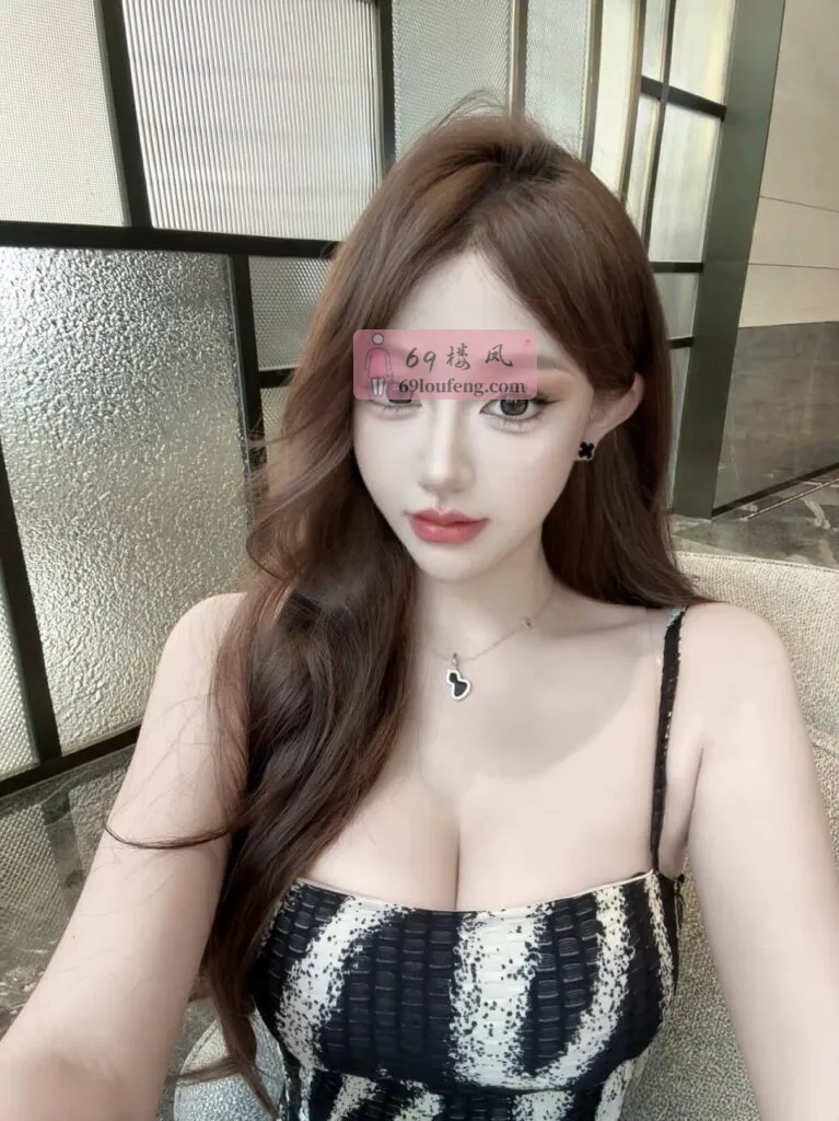 妖娆的巨乳小妖精 - 内蒙-鄂尔多斯 楼凤实拍第1张