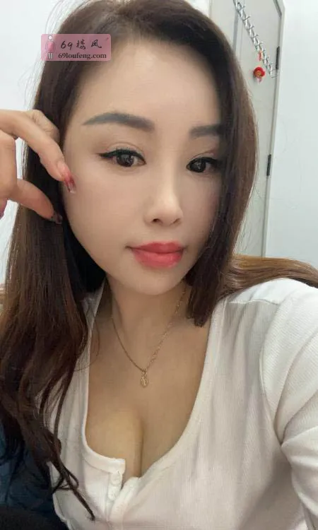 海珠大奶御姐 - 广东-广州 楼凤实拍第1张