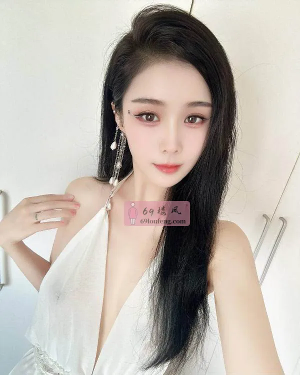 气质迷人小妖精萱萱 - 广东-深圳 楼凤实拍第3张