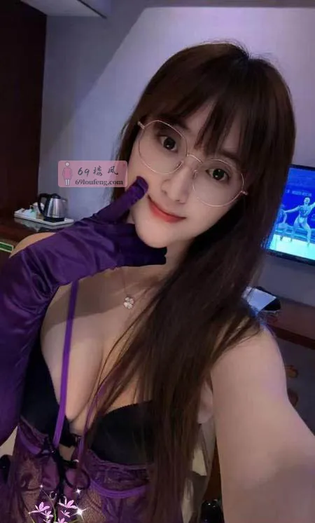 热辣白虎大长腿美眉 - 上海-浦东新区 楼凤实拍第4张