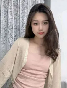 江苏 - 南京 楼凤圈口碑推荐：清纯甜美的小姐姐 照片