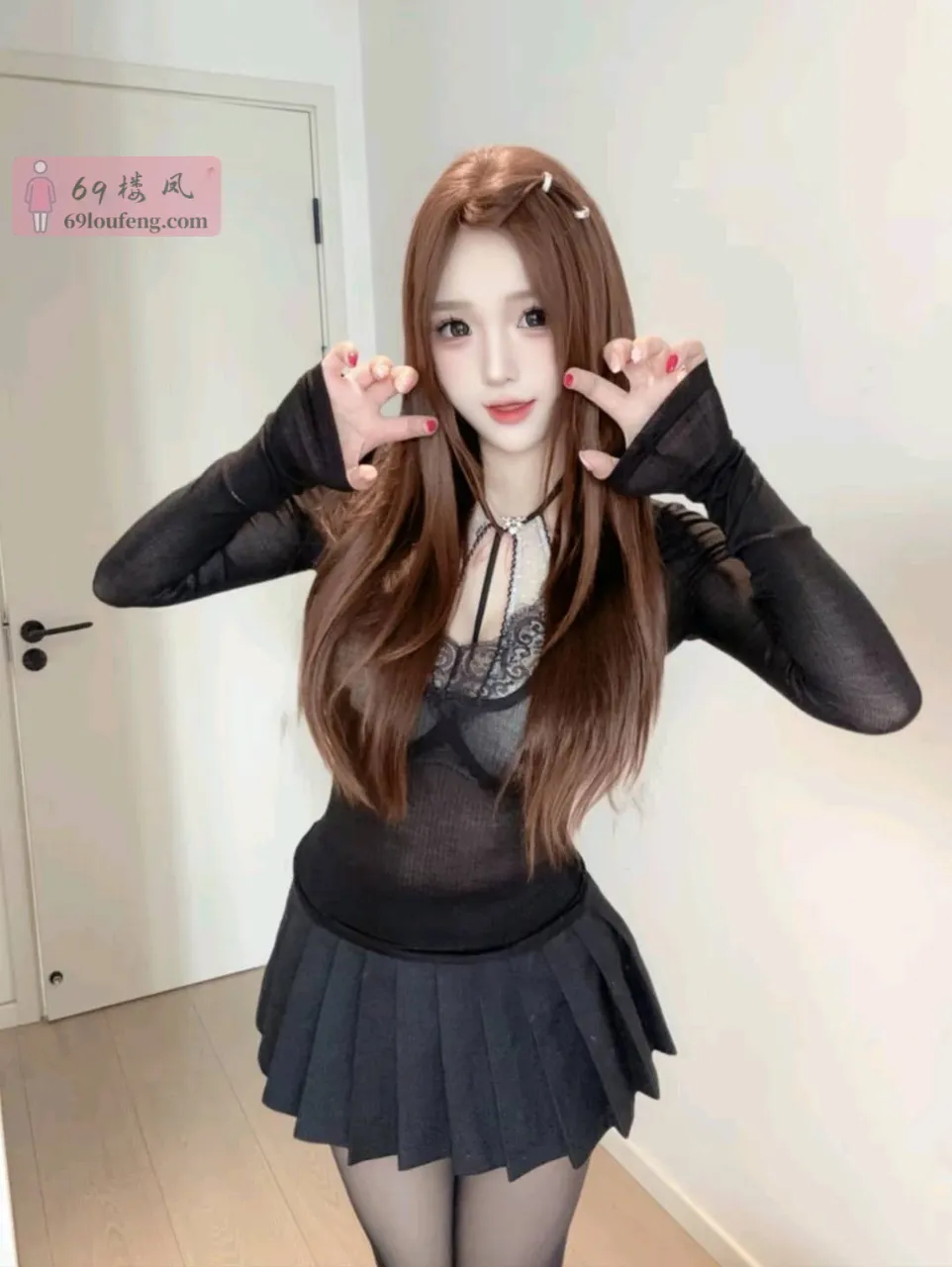 大长腿巨乳小学妹 - 广东-深圳 楼凤实拍第2张