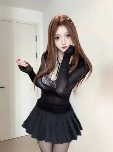 广东 - 深圳高颜值老师大长腿巨乳小学妹实拍