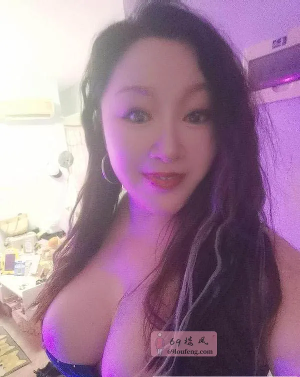 西大街白虎丽丽 - 四川-成都 楼凤实拍第3张