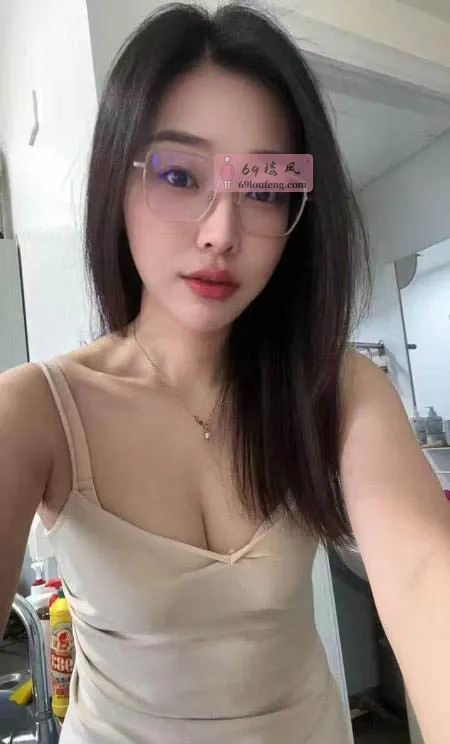 极品多汁美乳可欣 - 上海-徐汇区 楼凤实拍第1张