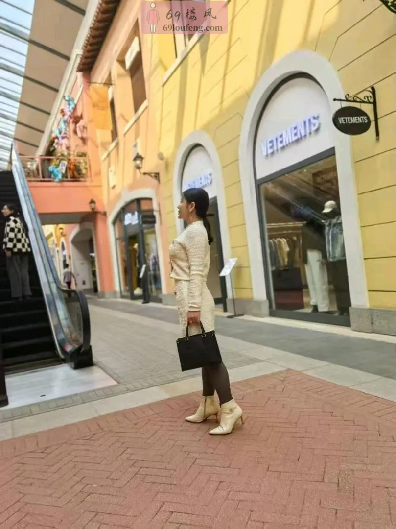 哈尔滨美艳熟女 - 黑龙江-哈尔滨 楼凤实拍第3张