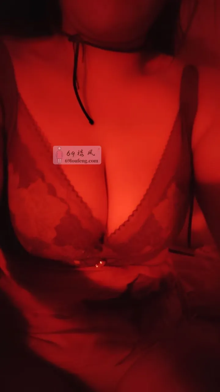 交友网上聊的莹莹姐 - 江苏-常州 楼凤实拍第4张