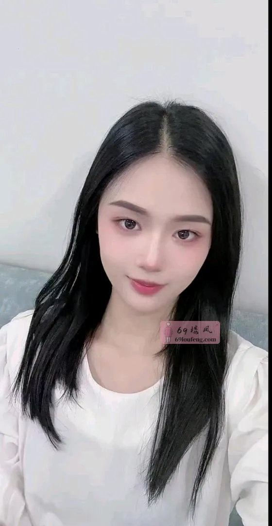 气质纯欲风小姐 - 上海-闵行区 楼凤实拍第3张