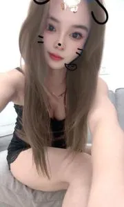 普陀小旋风希希 真实工作室环境 (地点：上海 - 普陀区)