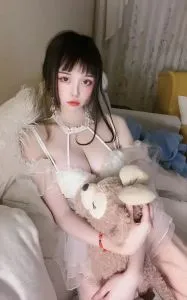 广东 - 深圳高颜值老师南山大胸美女果果实拍