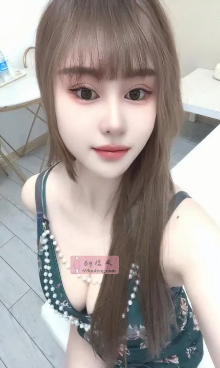 大胸制服诱惑冉冉 - 陕西-西安 楼凤实拍第2张