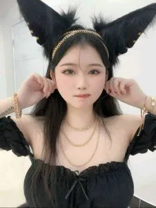 大胸蛋挞爱猛攻 真实工作室环境 (地点：安徽 - 合肥)