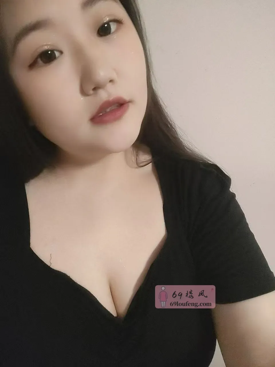 深圳龙岗大胸 - 广东-深圳 楼凤实拍第1张
